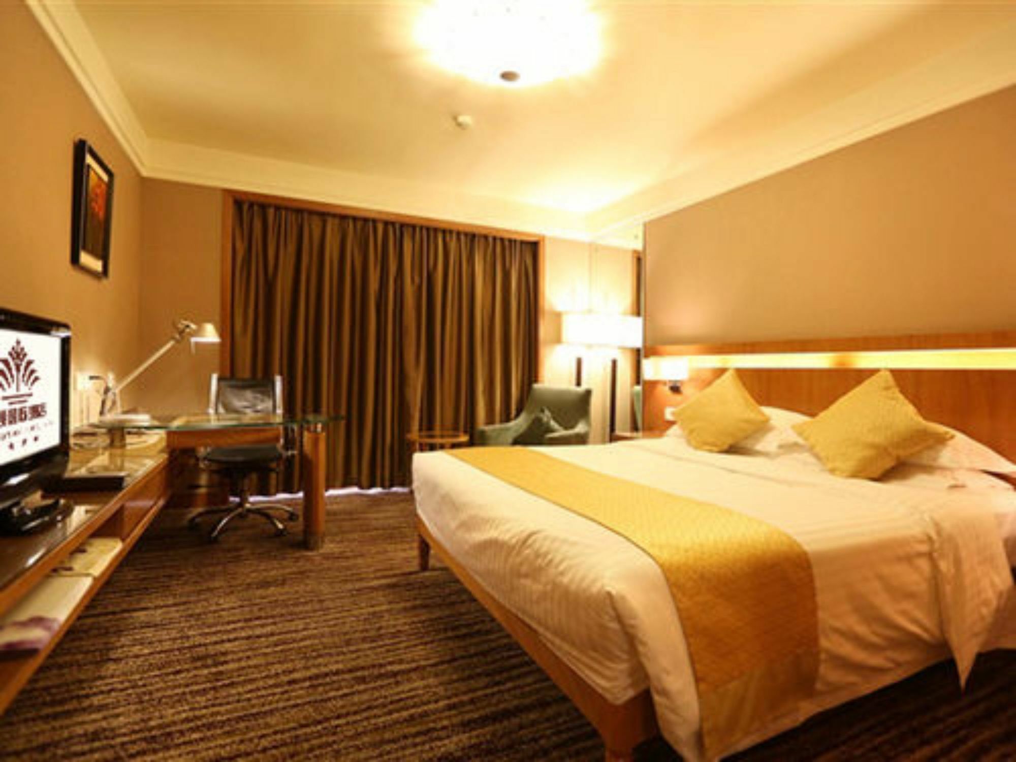 Qingdao Kuaitong International Hotel Kültér fotó